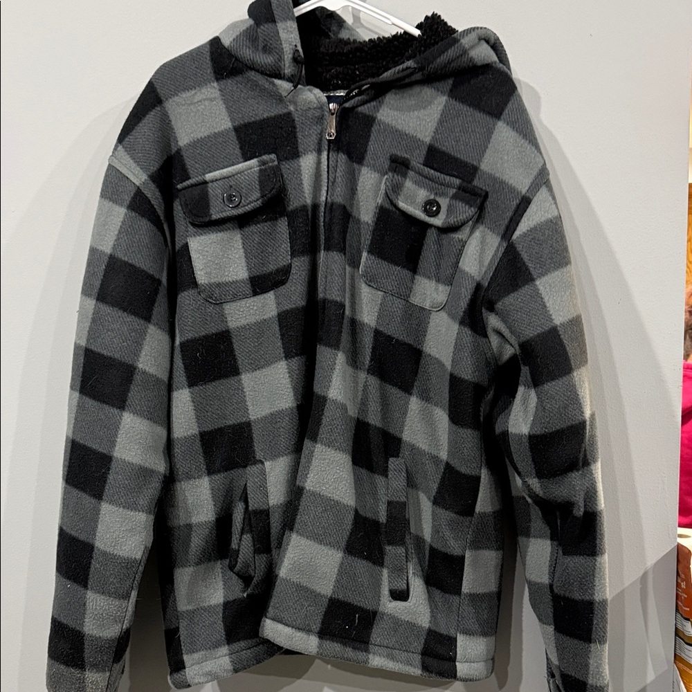 Men's Black and Gray Checkered Puffer Jacket